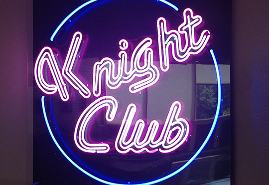 Interior decorative piece